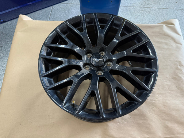 2015-2023 Ford Mustang GT 5.0 19×9.5″ Wheel Rim PP1