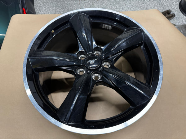 2018-2023 Ford Mustang Bullitt Black Wheel Rim 19×9.5″ – OEM