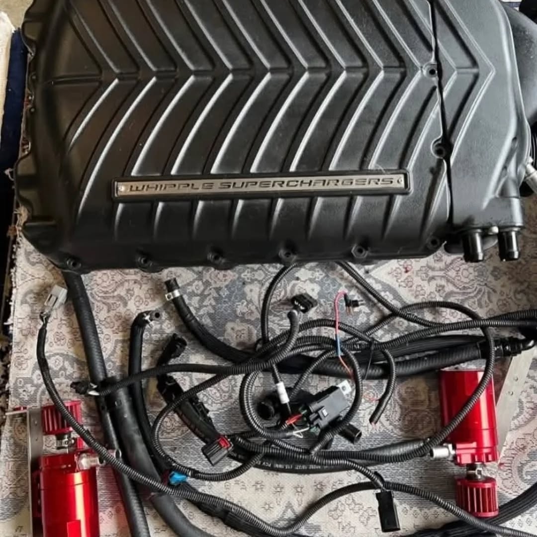 Black Whipple 3.0L twin-screw Full Supercharger Kit 2015-2023 Mustang GT 5.0 Black Whipple 3.0L twin-screw Full Supercharger Kit fits 2015-2023 Mustang GT 5.0 and Ford F-150 comes with everything you see in the picture and also comes with the injection. - Image 3