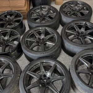 GT500 carbon fiber track pack wheels