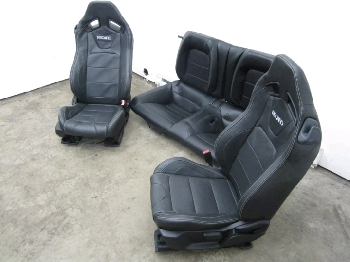 2015-2017 MUSTANG GT OEM RECARO BLACK LEATHER PERFORMANCE FRONT & REAR SEATS - Image 4