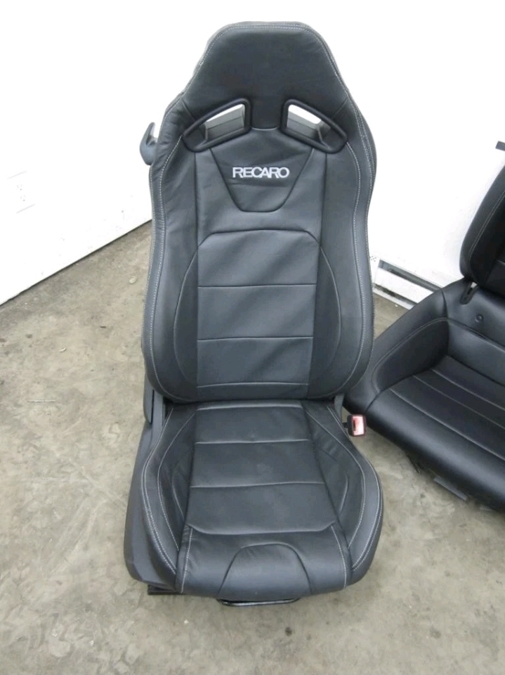 2015-2017 MUSTANG GT OEM RECARO BLACK LEATHER PERFORMANCE FRONT & REAR SEATS - Image 6