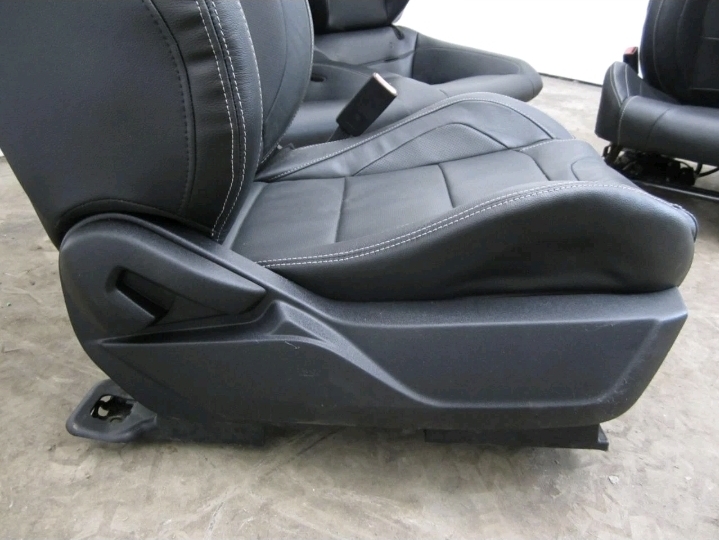 2015-2017 MUSTANG GT OEM RECARO BLACK LEATHER PERFORMANCE FRONT & REAR SEATS - Image 15