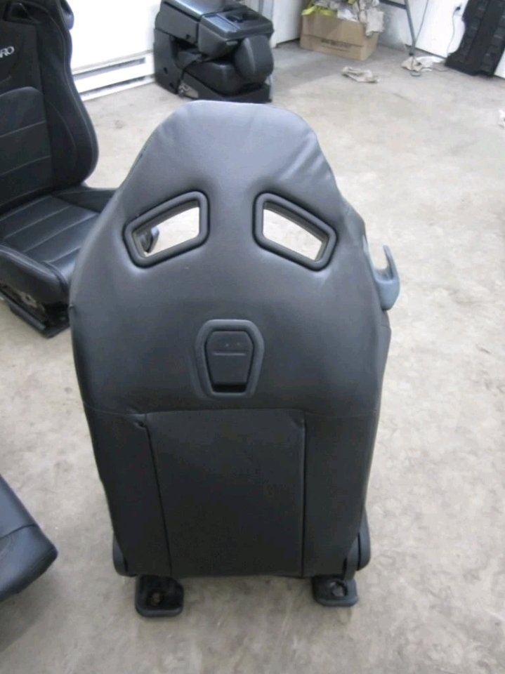 2015-2017 MUSTANG GT OEM RECARO BLACK LEATHER PERFORMANCE FRONT & REAR SEATS - Image 17
