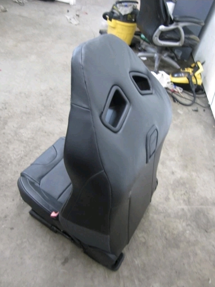 2015-2017 MUSTANG GT OEM RECARO BLACK LEATHER PERFORMANCE FRONT & REAR SEATS - Image 19