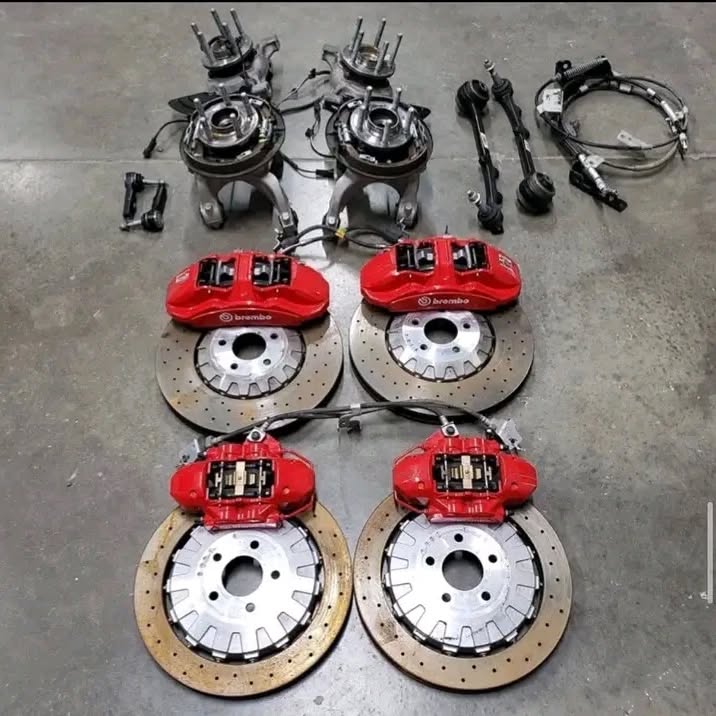 brake kit 2018 GT350R\n 8k miles